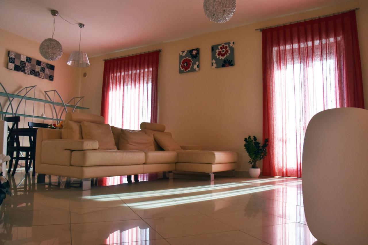 Alla Dimora Di Chiara Apartment Matera Luaran gambar